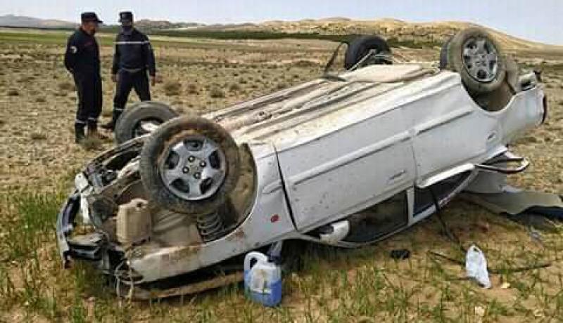 تبسة: إصابة 5 أشخاص في انقلاب سيارة سياحية