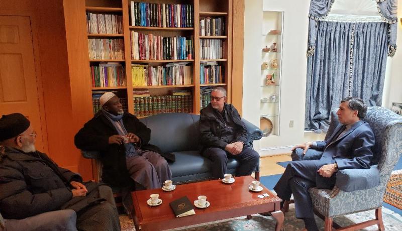 سفير الجزائر بأمريكا يلتقي أعضاء من الزاوية التيجانية