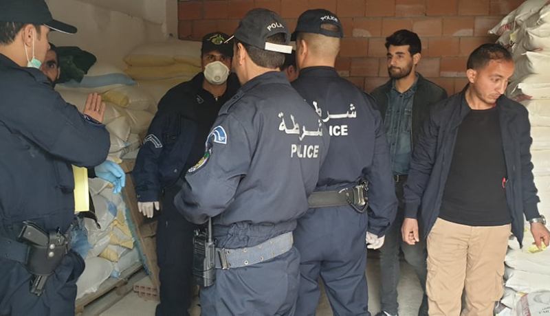 أمن المدية يحجز 150 قنطار من الفرينة موجهة للتخزين للمضاربة بأسعارها