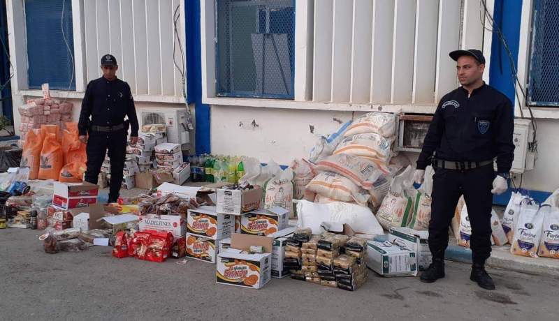 حجز 450 ألف قفاز طبي و17 قنطار من المواد الغذائية منتهية الصلاحية ببومرادس
