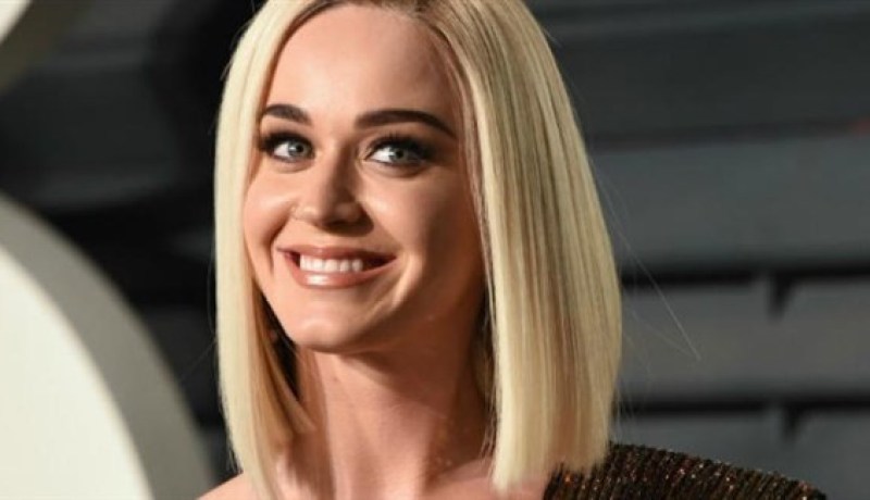 كاتي بيري تقرر دخول الحجر الصحي خوفا من تعرضها لكورونا