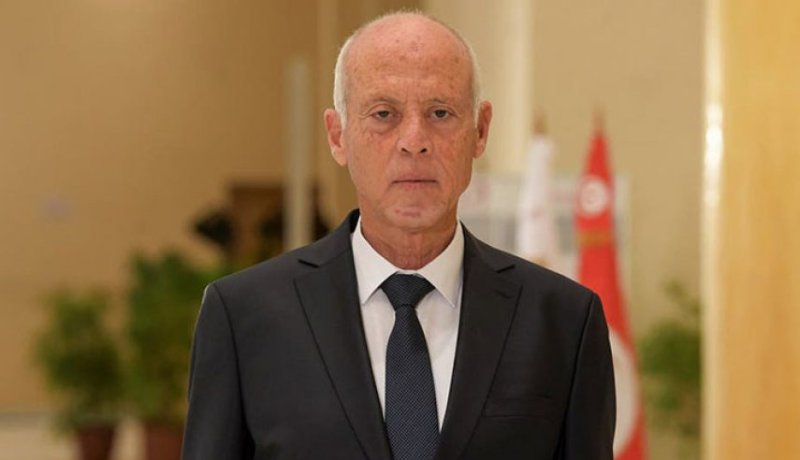 الرئيس التونسي يعلن حجرا صحيا على  كامل البلاد