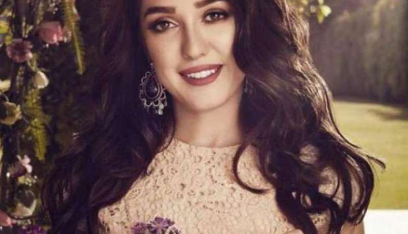 كنده علوش تتكفل برعاية 50 أسرة متضررة من كورونا