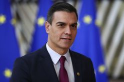 إصابة زوجة ووالدة وصهر رئيس حكومة إسبانيا بفيروس كورونا