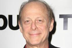 وفاة الممثل الأمريكي العالمي مارك بلوم بفيروس كورونا