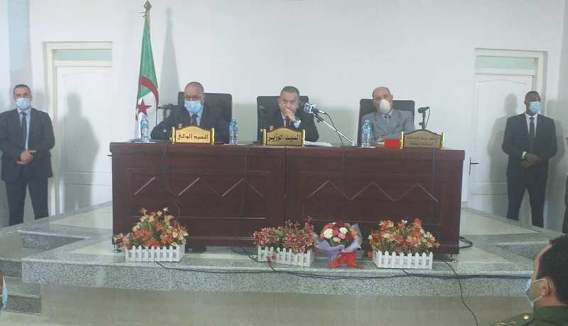 وزير الموارد المائية من معسكر: وضعية القطاع كارثية وسنرافق الفلاحين