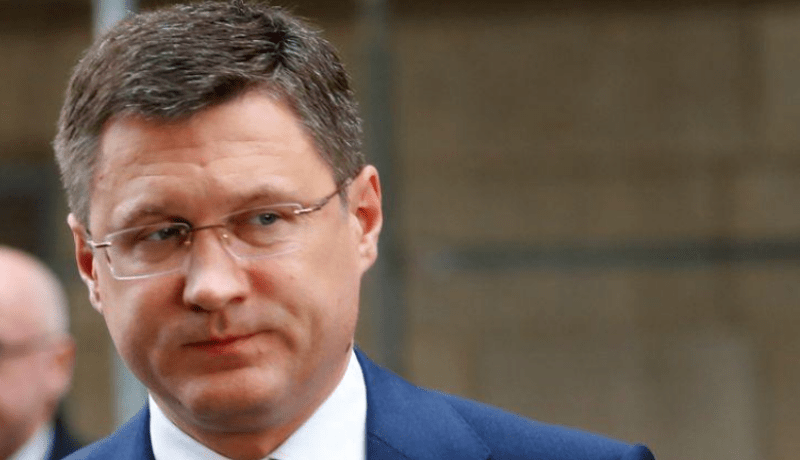 نوفاك سيبحث تمديد خفض إنتاج النفط مع الشركات الروسية