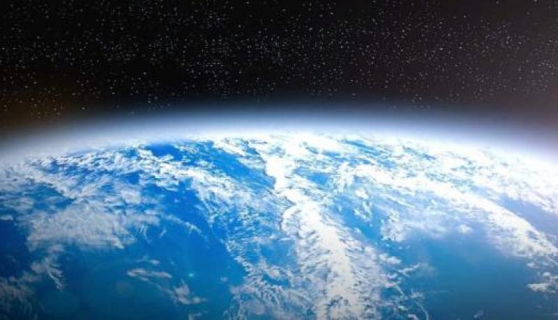 دراسة علمية: طبقة الأوزون تبدأ في التعافي بعد نقص غازات المصانع والمركبات