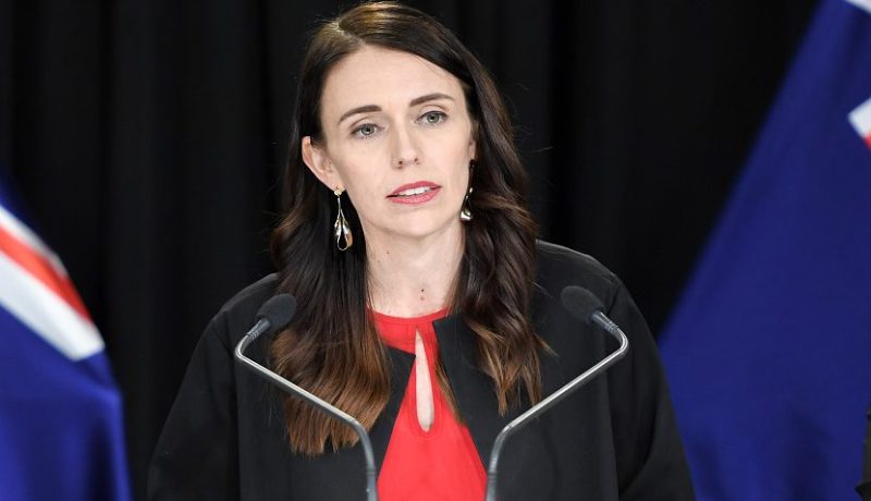 رئيسة وزراء نيوزيلندا تتلقى الجرعة الأولى من لقاح كورونا