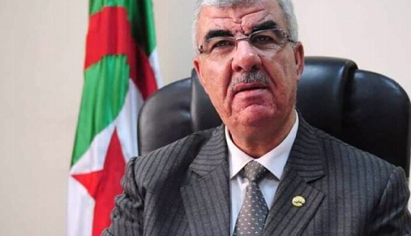 بن خلاف يراسل الوزير الأول بسبب التوزيع العشوائي للسميد