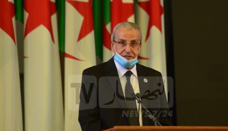 بن زيان يدعو الأسرة الجامعية للإطلاع على مسودة مشروع القانون التوجيهي للتعليم العالي