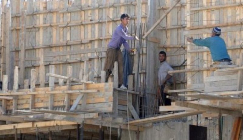 سقوط 3 عمال داخل ورشات بناء بالبويرة
