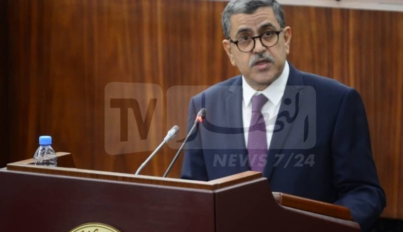 الحكومة تسطر برنامجا لتطوير الطاقات المتجددة بقدرة 16 ألف ميغاواط آفاق 2035