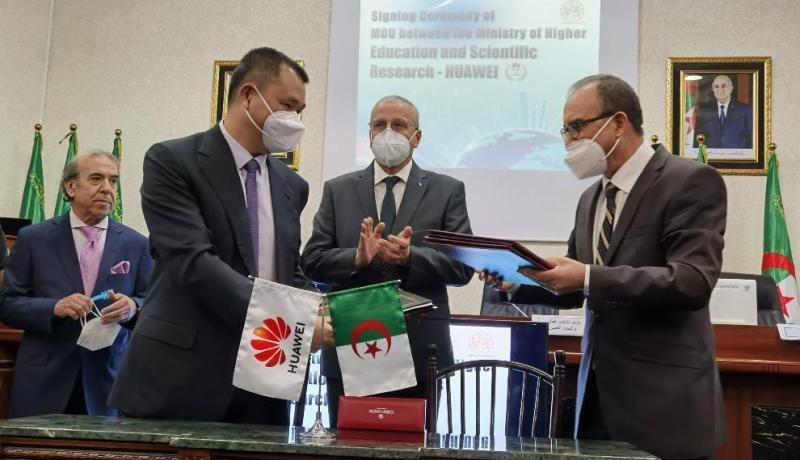 “هواوي الجزائر” تقتحم مجال نظام المواهب لتكنولوجيا المعلومات والاتصالات بالجامعة الجزائرية