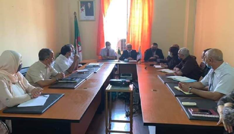 تنصيب مصطفى زيكارة مديرا عاما للوكالة الوطنية لتطوير الاستثمار