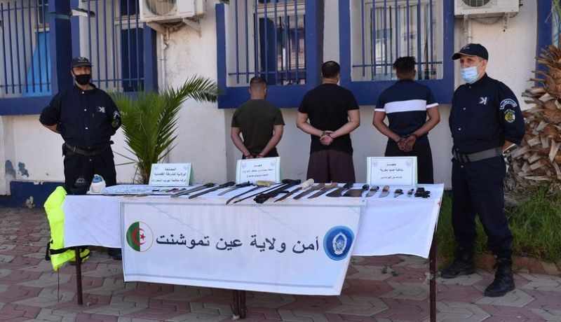 عين تموشنت: وضع حد لعصابة أحياء وحجز أسلحة بيضاء