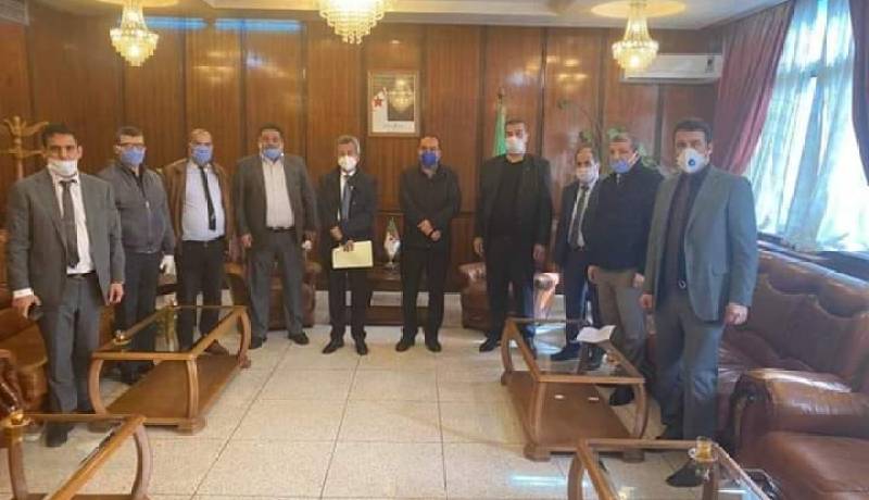 بن بوزيد يستقبل نواب البرلمان بغرفتيه عن ولاية البليدة