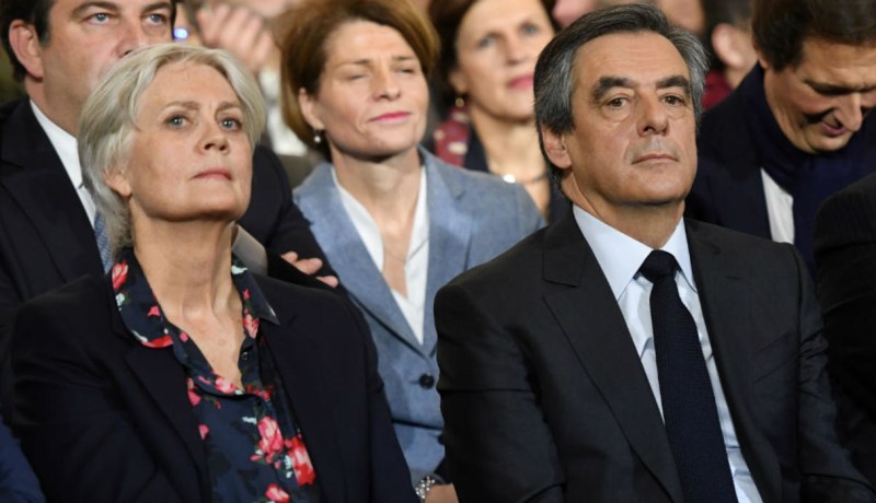 انطلاق محاكمة رئيس الوزراء الفرنسي السابق فرانسوا فيون وزوجته