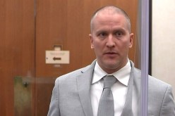 أمريكا: 22 سنة ونصف سجن للشرطي قاتل جورج فلويد