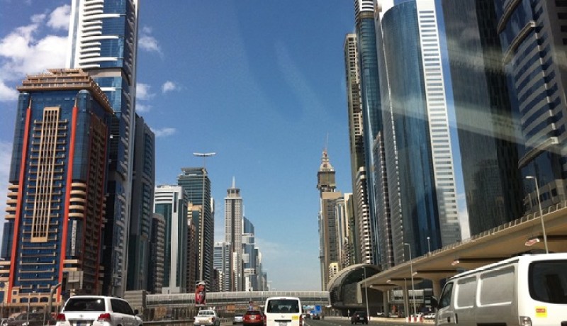 سفارة الجزائر بأبو ظبي تصدر بيانا بخصوص الجزائريين العالقين بالإمارات