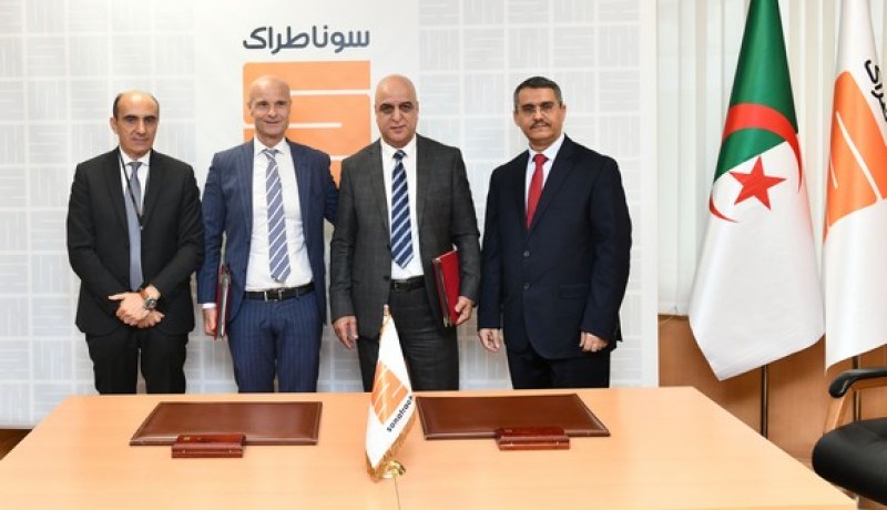 توقيع إتفاقية لتسويق الغاز الجاف بين شركتي “سوناطراك” و”إيني”