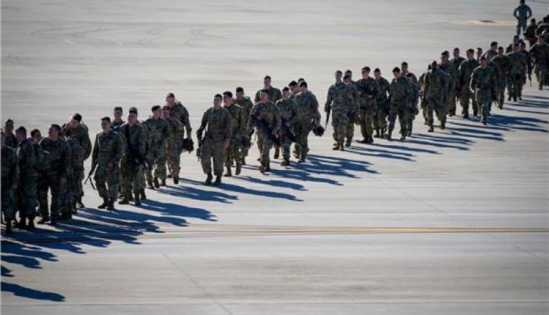 القوات الأمريكية وحلف الناتو تنطلقان في الخروج من أفغانستان