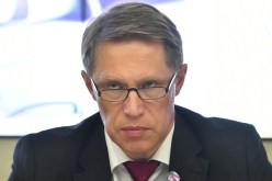 وزير الصحة الروسي: لقاحات كورونا لا توفر الحماية الكاملة من الإصابة مجددا