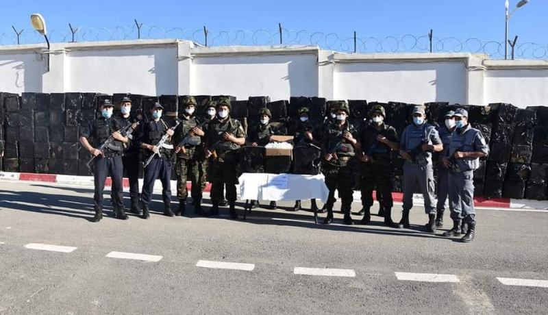 برج بوعريريج: إحباط عمليات تهريب بضائع محظورة