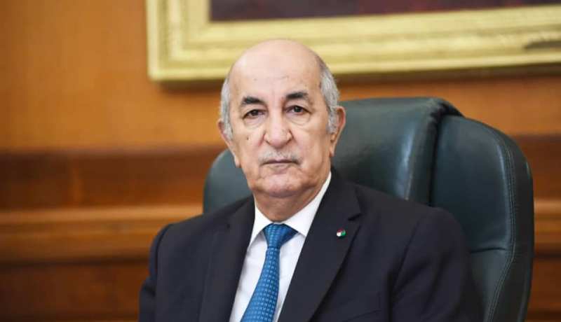 رئيس الجمهورية يهنئ الشعب الجزائري بعيد الفطر