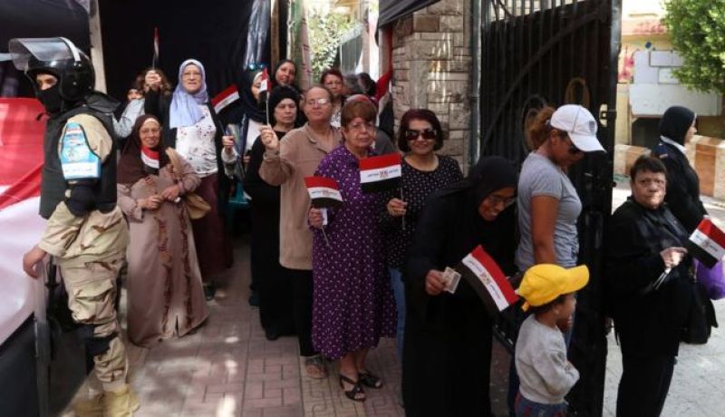 المصريون يواصلون الإدلاء بأصواتهم في ثالث يوم من الانتخابات الرئاسية