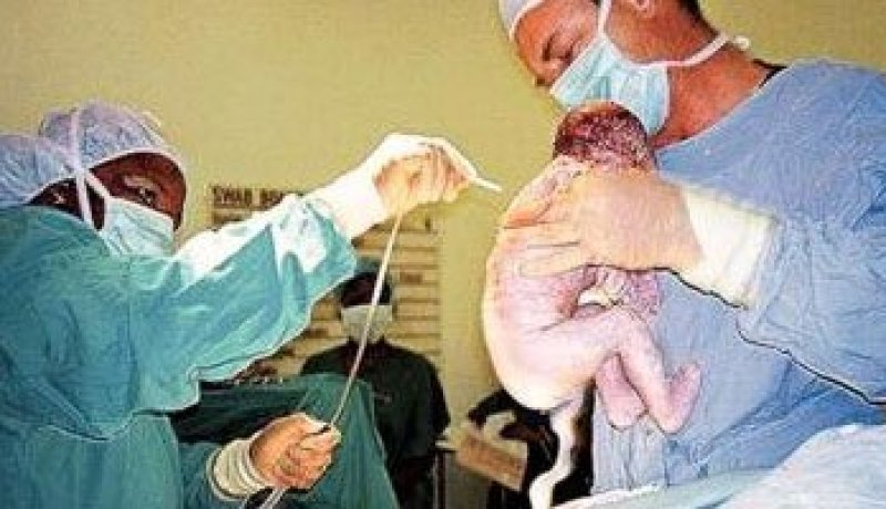 وفاة غامضة لـ10 مواليد خلال شهر في مستشفى غرداية