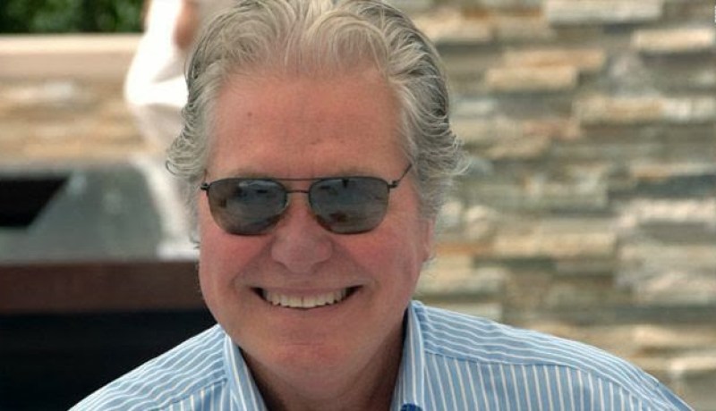 حسين فهمي ..أنا لا أخش من لقب “زوج مخلوع”