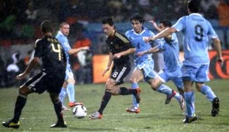 مونديال 2010:ألمانيا تهزم الأوروغواي و تحتل المركز الثالث