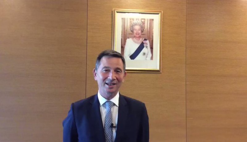 سفير بريطانيا لدى الجزائر يرحب ببحث تطوير شراكة رابح-رابح بين البلدين