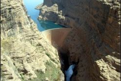 بالصور.. إنهيار أكبر السدود في إيران