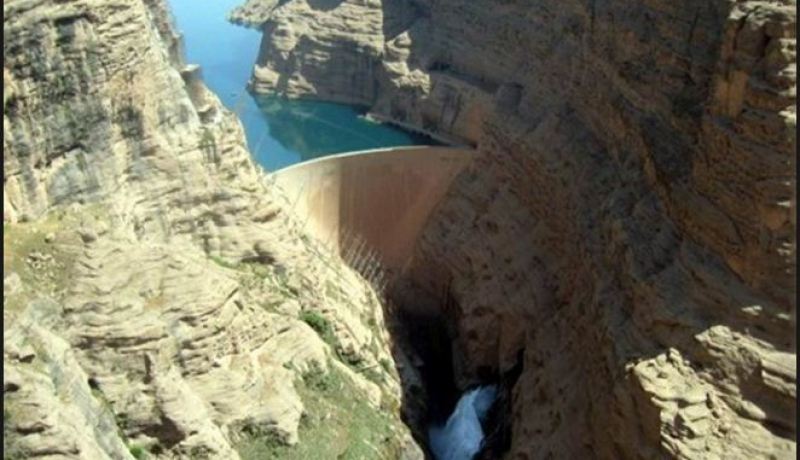 بالصور.. إنهيار أكبر السدود في إيران