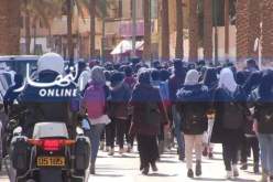 بالصور.. خروج تلاميذ الثانويات والمتوسطات في مسيرات إحتجاجية بكل من تندوف وغرداية