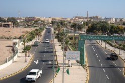 معارضون ليبيون يصلون لبلدة راس لانوف النفطية