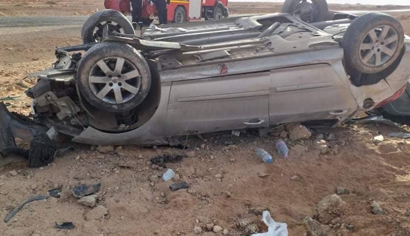 إليزي: إصابة 3 قضاة في إنحراف وإنقلاب سيارة  