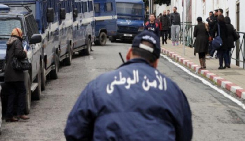 مسبوق يحاول اقتحام مقر للشرطة باستعمال الكلاب المدربة لتحرير شقيقه!