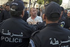 الشرطة تحرّر فتاة اختطفها مسلّحان واحتجزاها  داخل عمارة في طور الإنجاز بتلمسان