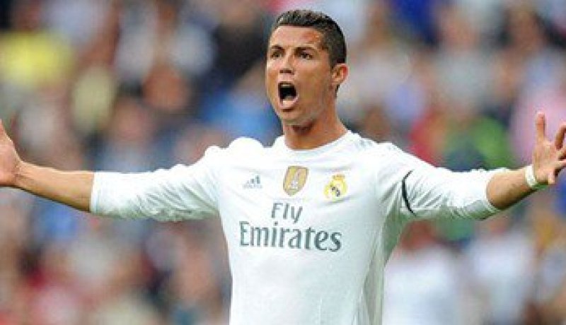 رئيس الوزرء الإسبانى أتمنى فوز رونالدو بالكرة الذهبية