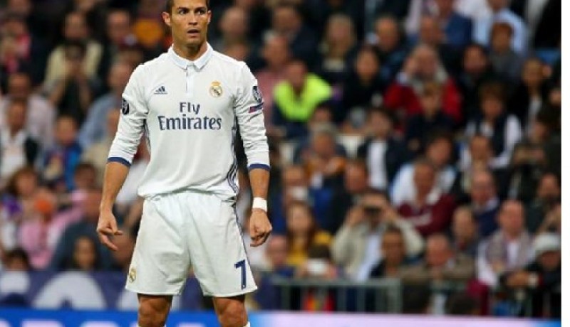 بالصور .. رونالدو لم يسجل لكنه صنع الحدث بتصرف إنساني