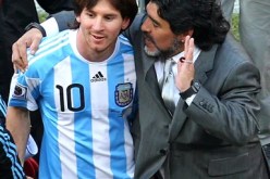 مارادونا يدعو إلى عدم مقارنته بميسي