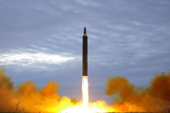 واشنطن وسيول يبحثان “الرد” على صاروخ كوريا الشمالية