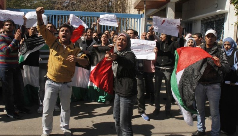 خمسة جرحى في غارة على غزة بعد اطلاق قذائف على اسرائيل تبنته كتائب القسام