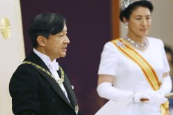 الإمبراطور ناروهيتو يعتلي رسميا عرش اليابان 