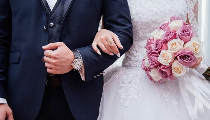 الزواج..رجال ونساء يبحثون عن الاستقرار