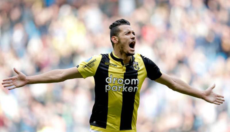 درفلو يبصم على ّأول ثنائية له رفقة فيتيس