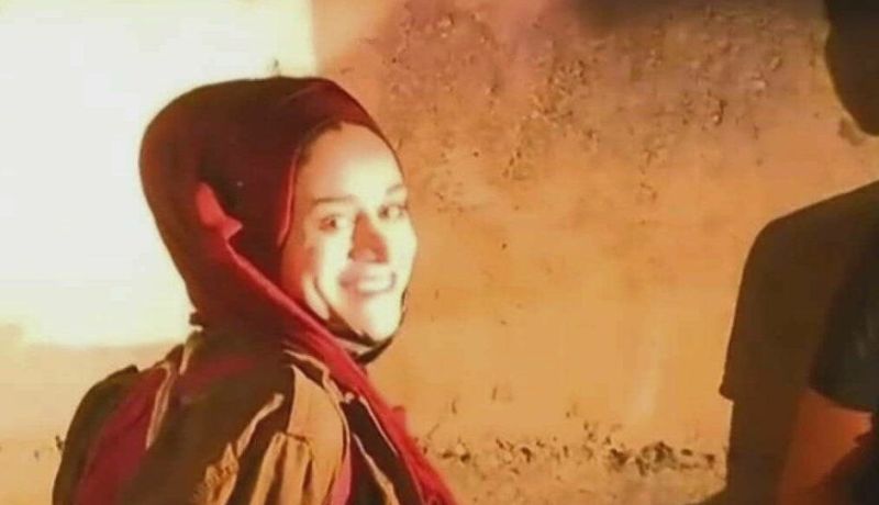 إبتسامة مريم المقدسية لحظة تكبيلها بالأصفاد تُلهب العالم